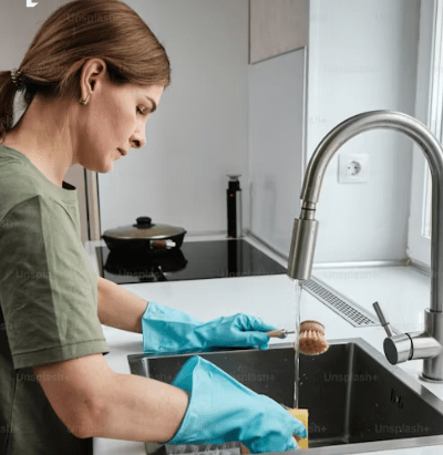 Kitchen Cleaning Hacks and Tips Quick and Easy